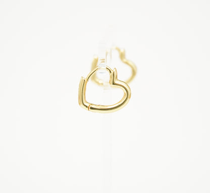 Minimal Heart Earrings